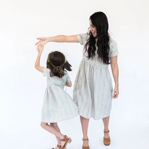 Little Cottonwood The Magnolia Mom Dress Grey floral sz xs